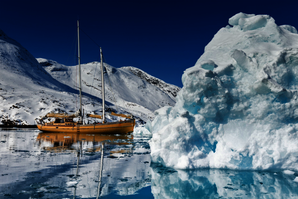 VOYAGES